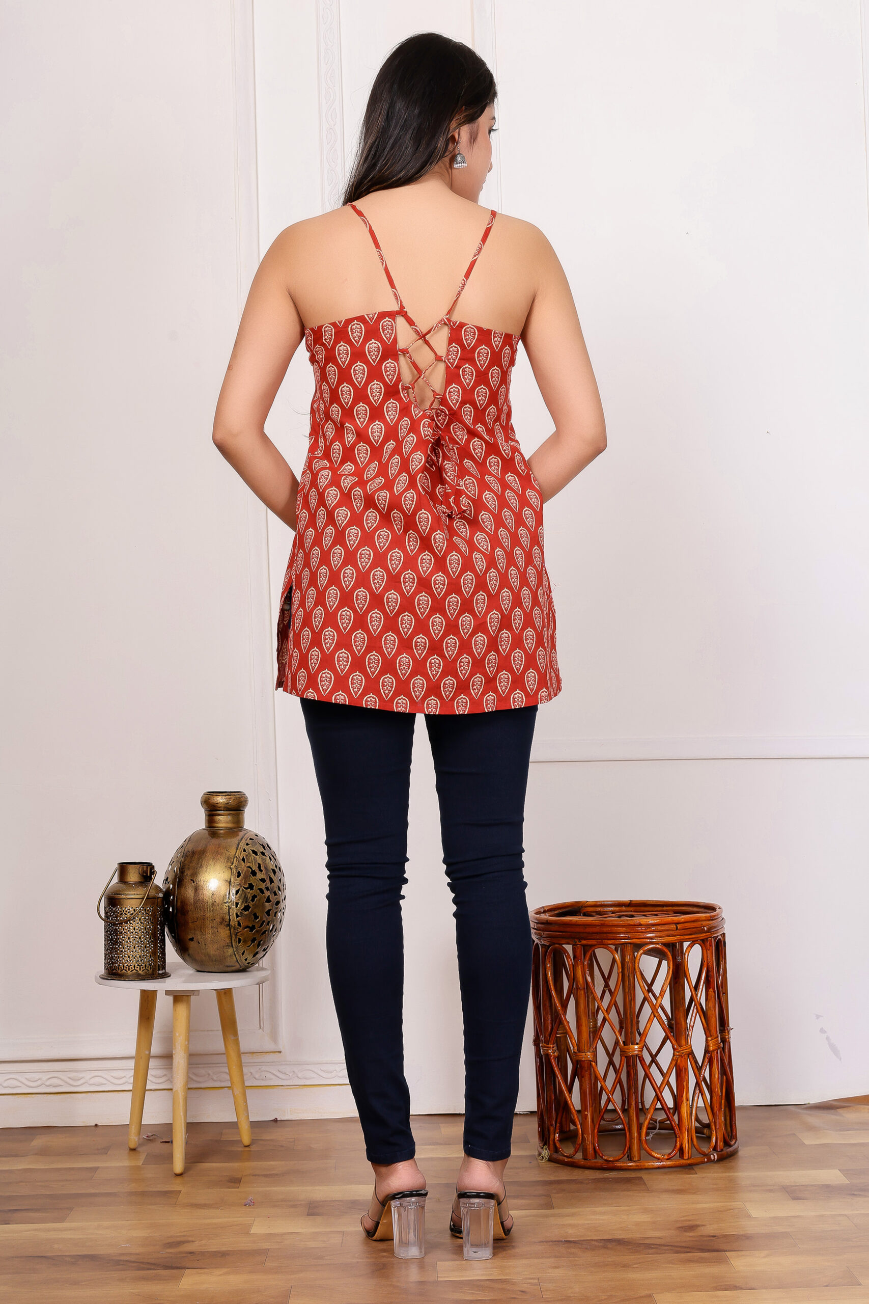 Gulab Short Sleeveless Kurti - Image 2