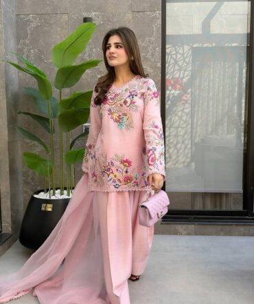 Nishita Heavy Embroiderd Farshi Salwar Set