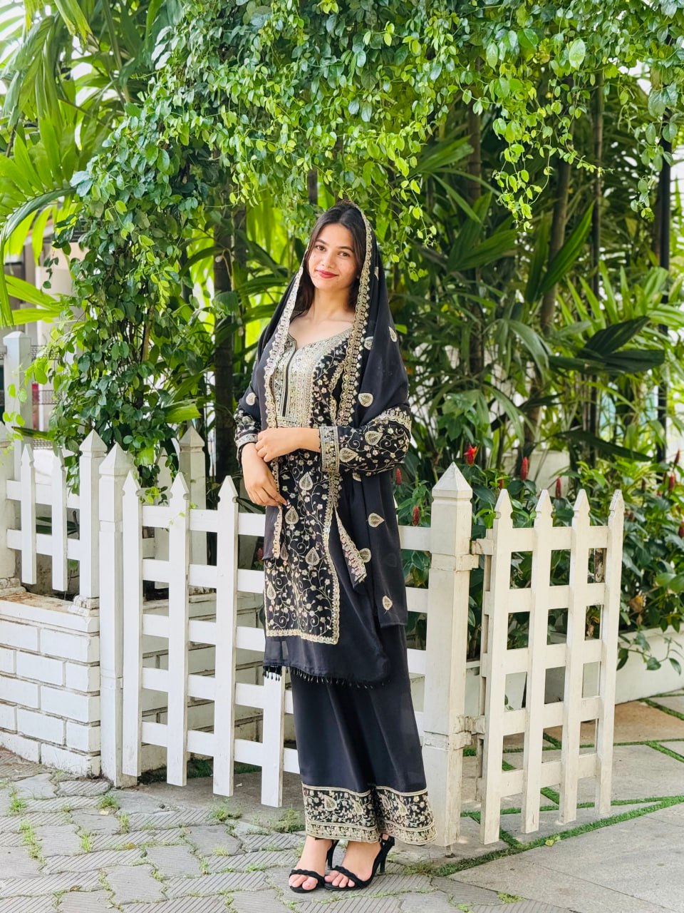 Pehnava Style Star Fox Gorgette Fancy Latkan Kurtieb Plazo Set - Image 4