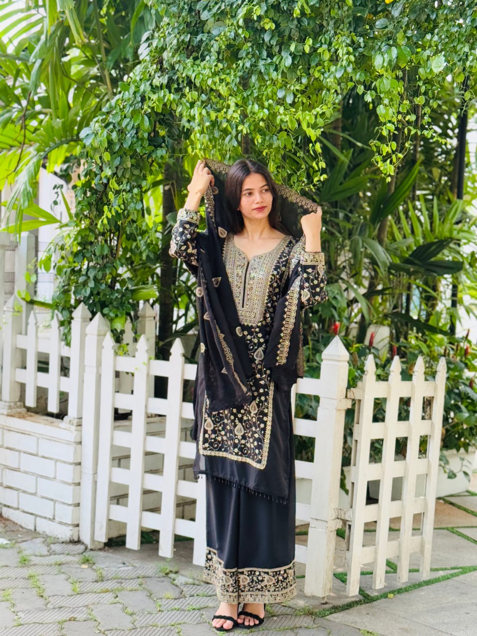 Pehnava Style Star Fox Gorgette Fancy Latkan Kurtieb Plazo Set - Image 2