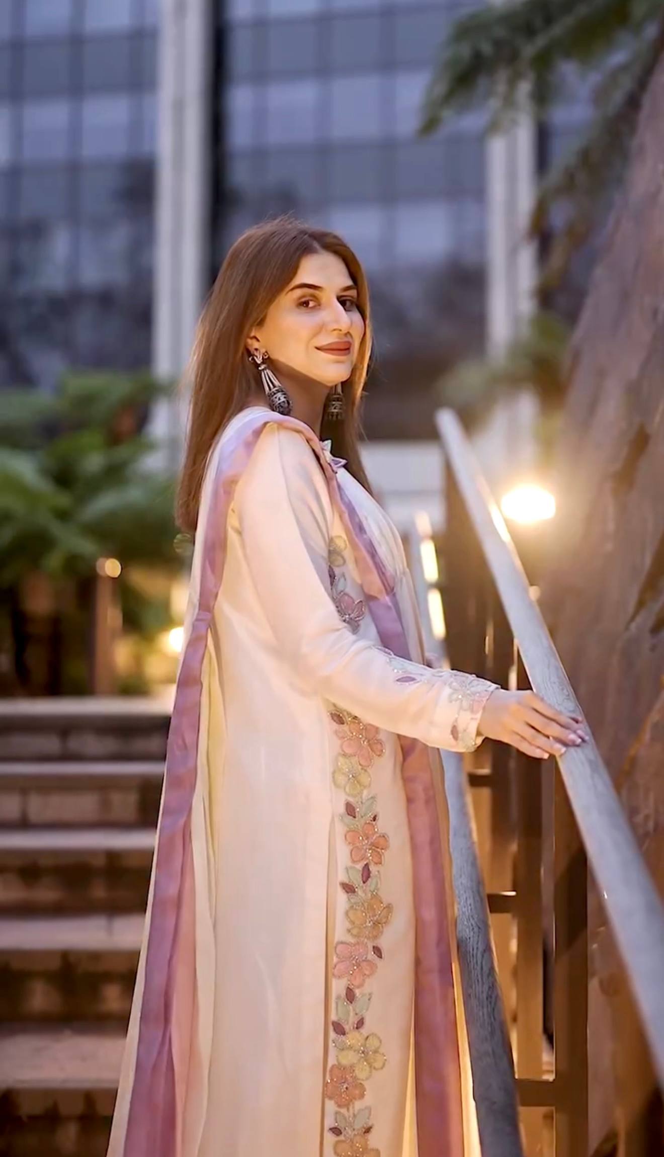 Anamika Heavy Embroiderd Long Kaftan Kurta Set - Image 2