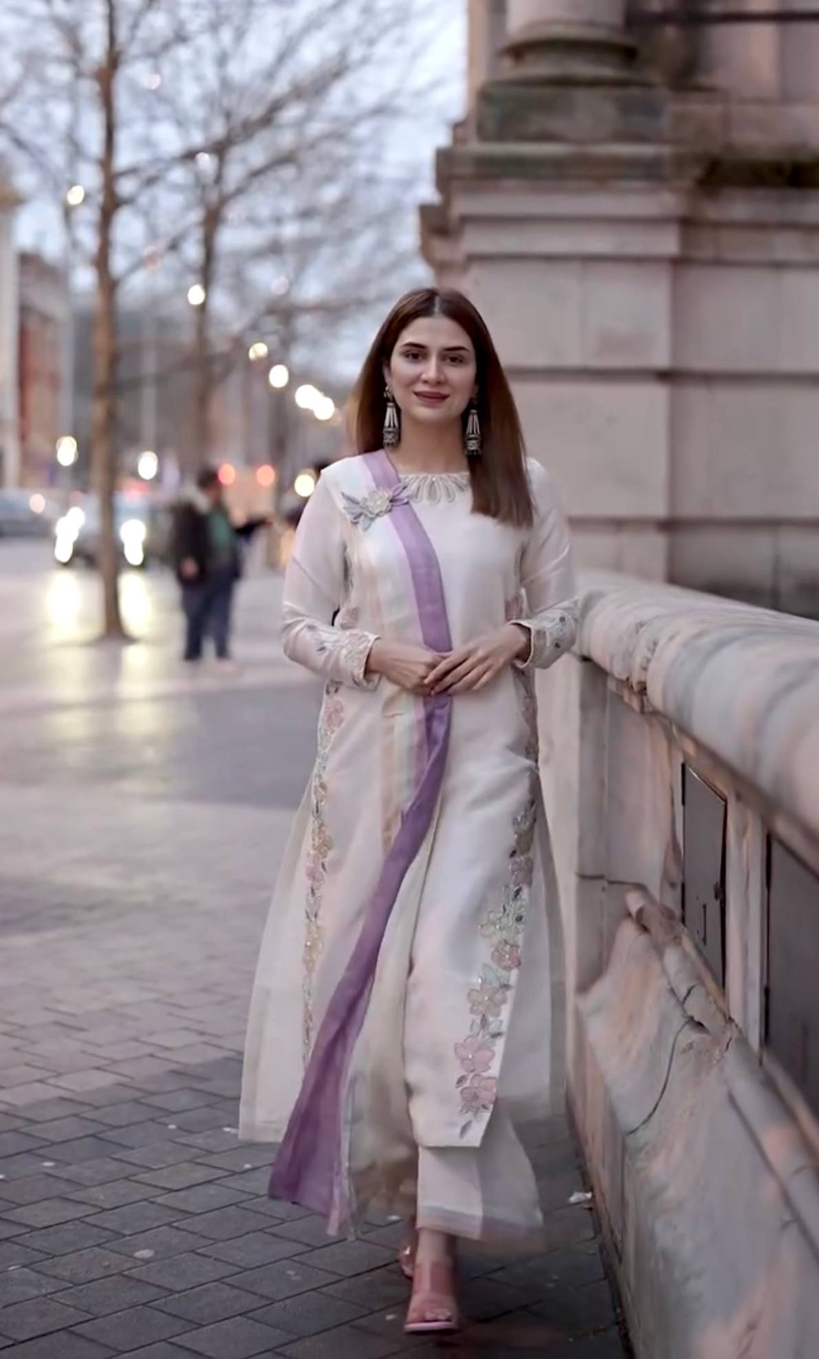 Anamika Heavy Embroiderd Long Kaftan Kurta Set