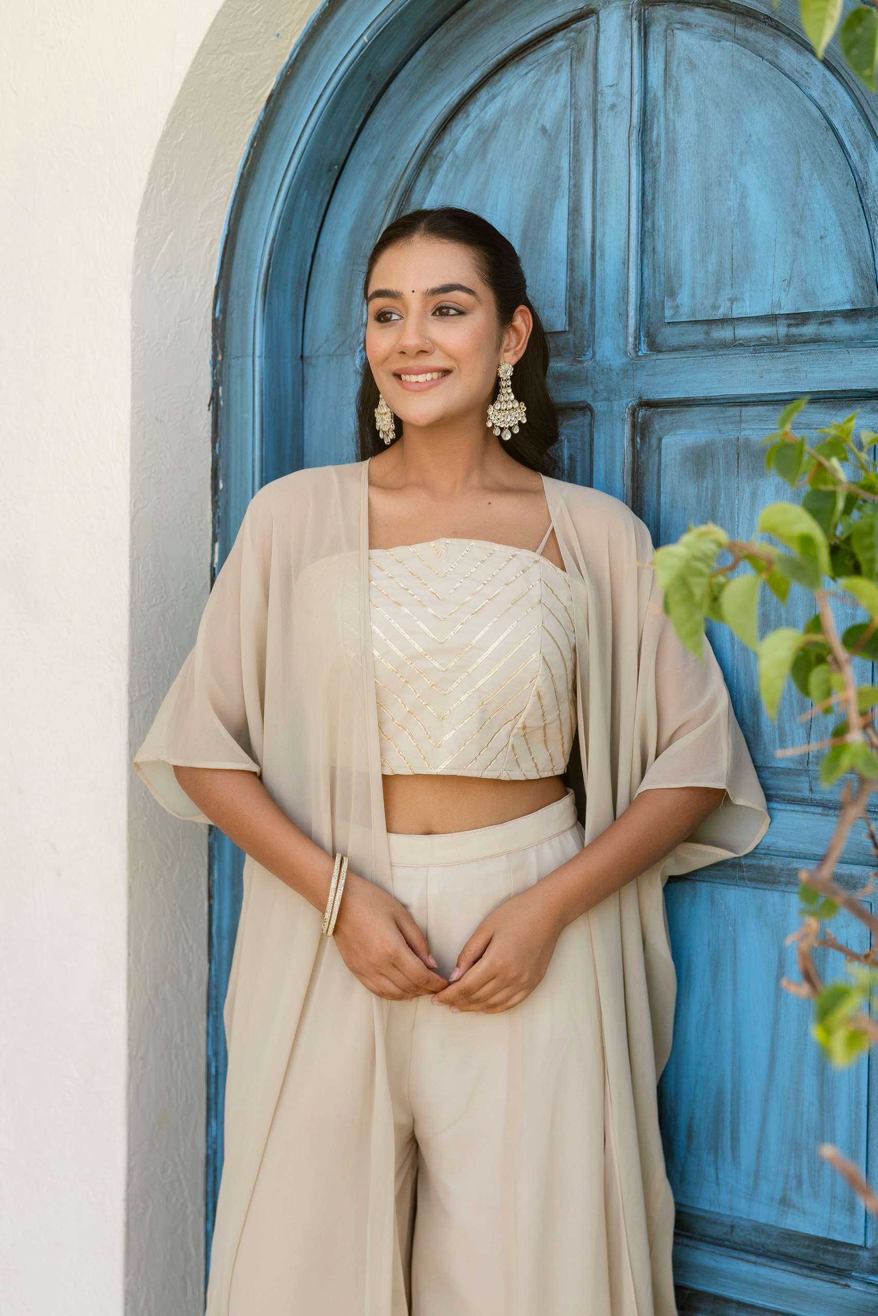 Pehnava Style White Georgette Gotta Patti Work Top & Palazzo - Image 2