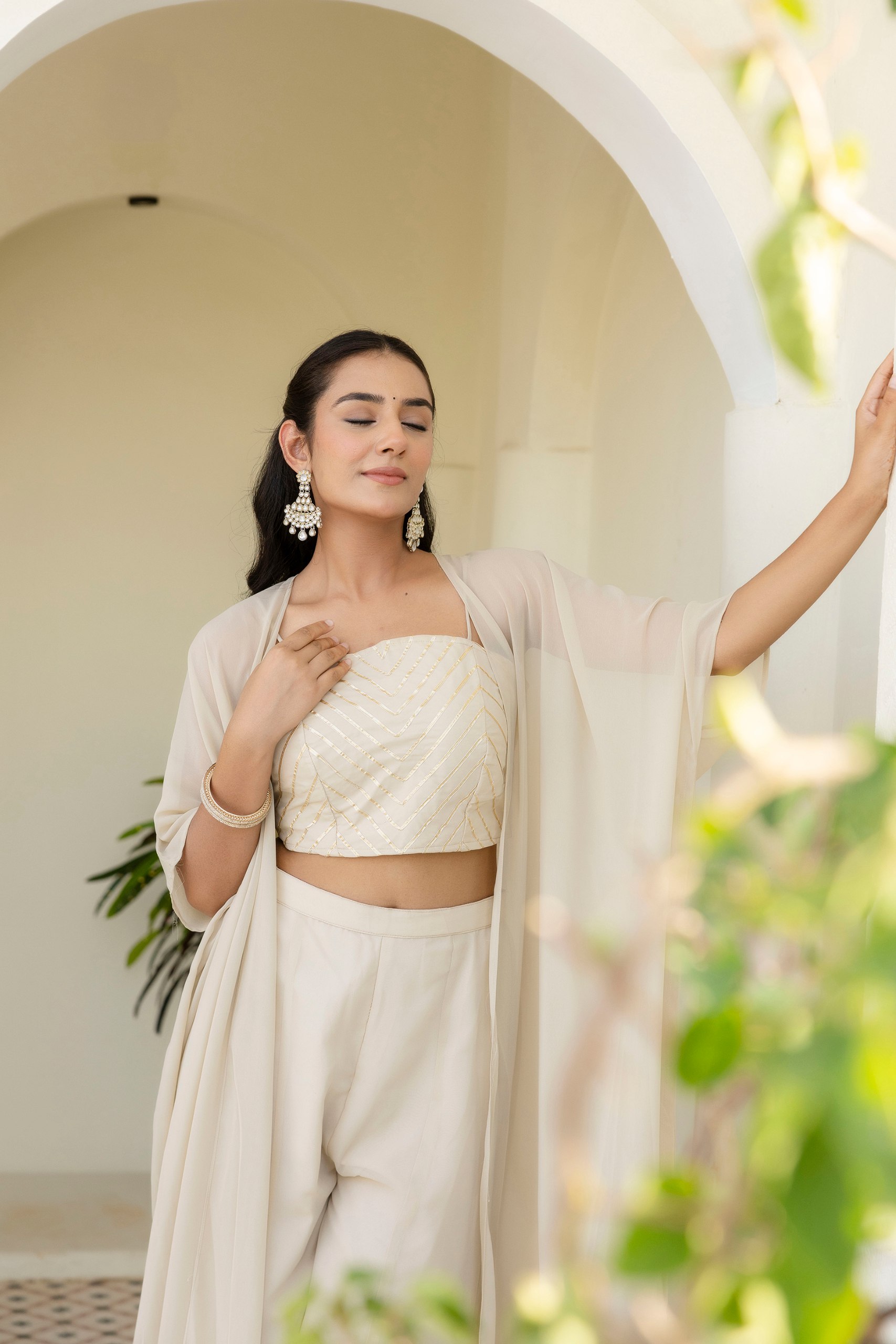 Pehnava Style White Georgette Gotta Patti Work Top & Palazzo - Image 11