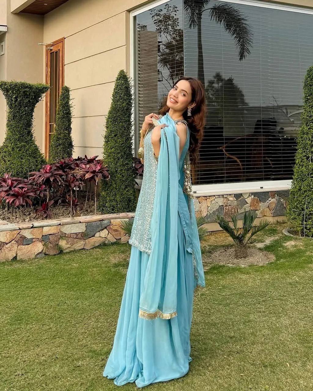 Pehnava Style Fox Georgette Embroidery Work Kurtie Palazzo & Duppatta - Image 2