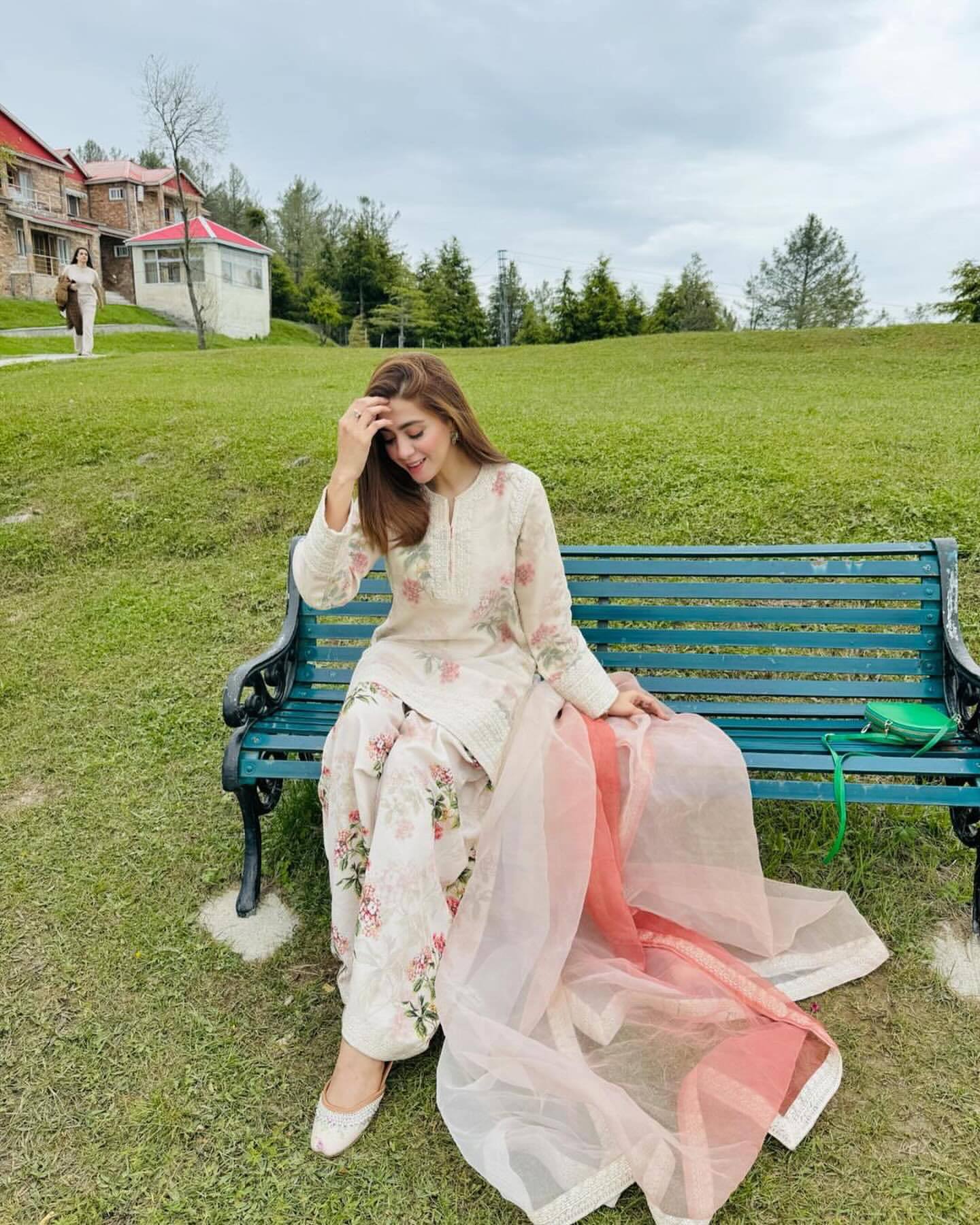 Pehnava Style Pure Sifon Georgette With Digital Print Heavy Embroidery Kurtie Farshi Palazzo & Dupatta - Image 10