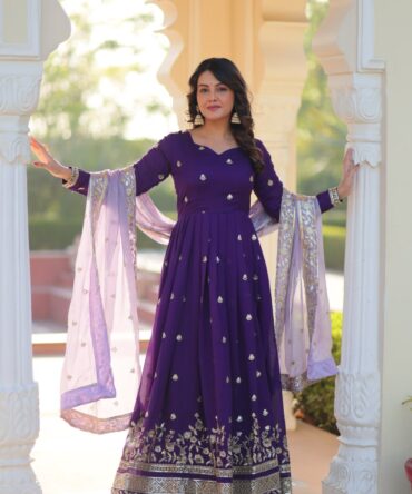 Pehnava Style Star Georgette With Embroiery Zari Sequins-Work Gown & Duppatta