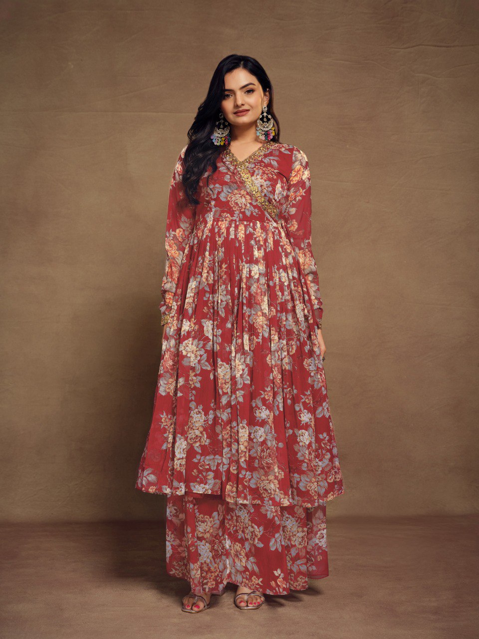 Pehnava Style Printed Zari Embrodered Chiffon Gown - Image 7