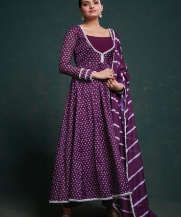 Pehnava Style Crepe Micro Cotton Digital Printed Kurtie Set