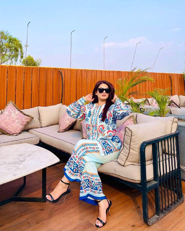 Pehnava Style Pure Natural Crepe With Digital Print Co-Ord Set - Image 4