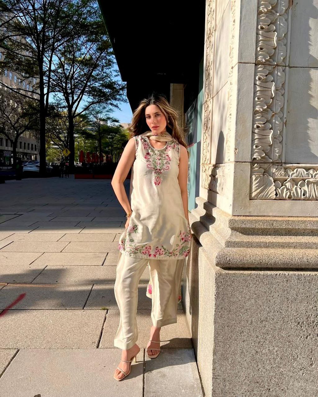 Pehnava Style Pure Natural Crepe With Embroidery Work Top Farashi Palazzo With Duppatta - Image 9