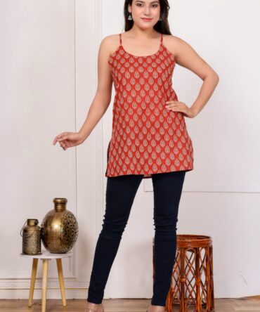 Gulab Short Sleeveless Kurti