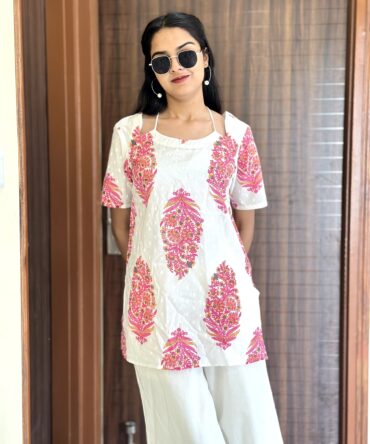 LEHER HALTER NECK KURTI