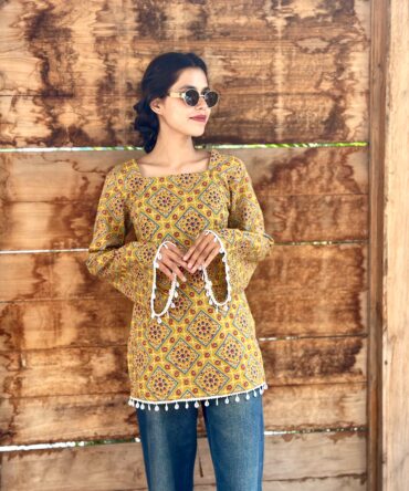 KIARA CORSET BACK KURTI