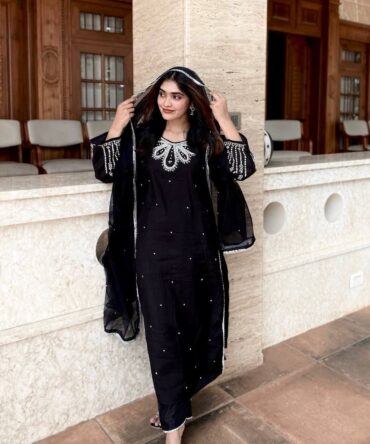 KURTI-PLAZZO SET IN MUSLIN COTTON FABRIC AND SEQUINS EMBROIDERY WORK