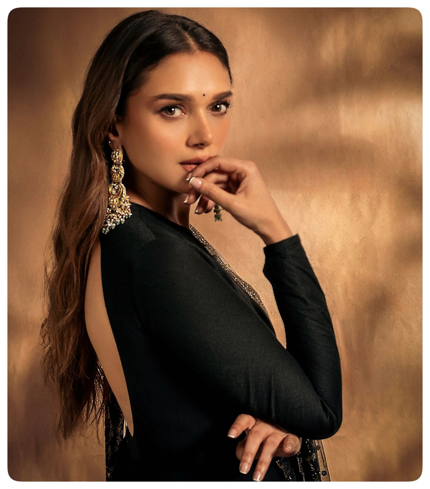 PRESENTING NEW #SABYA-SACHI INSPIRED SEQUINS & ZARI EMBROIDERY WORK ANARKALI GOWN WITH PANT AND ELEGANT DUPATTA SET - Image 3